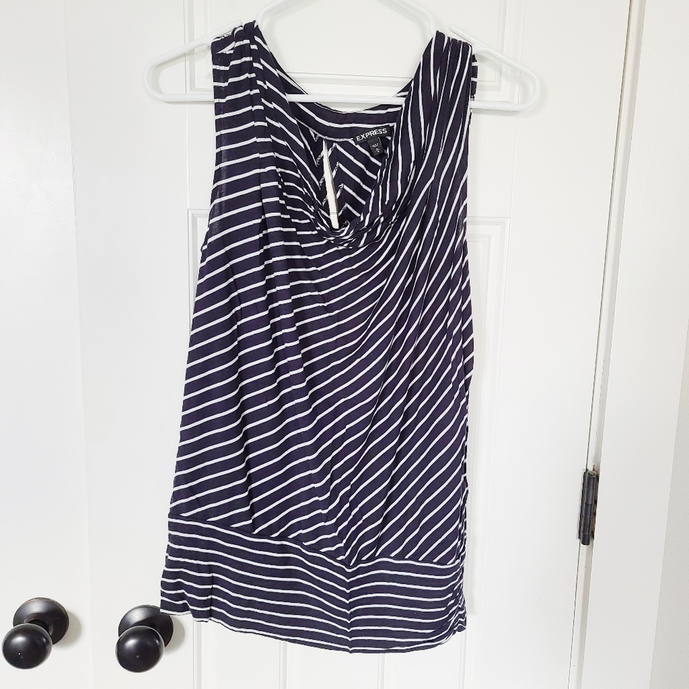 9/29 EXPRESS TUNIC TOP